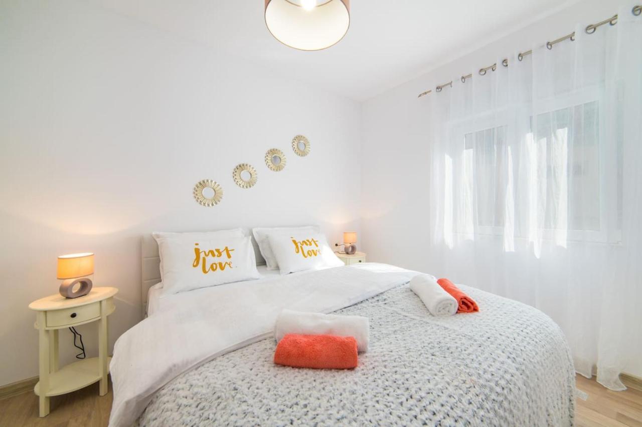 Apartment Karlo - Grad Ploce, Croatia Ploce  Extérieur photo
